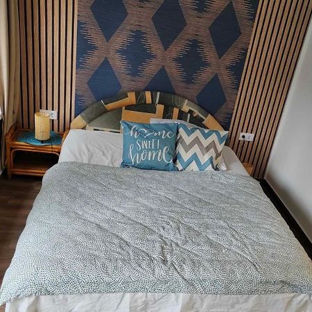 2 Rooms Retro Guesthouse In A Silent Garden Vecsés Zewnętrze zdjęcie
